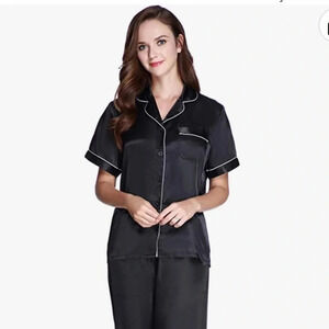 Lavenderi black pajama top size XL short sleeve shirt polyester